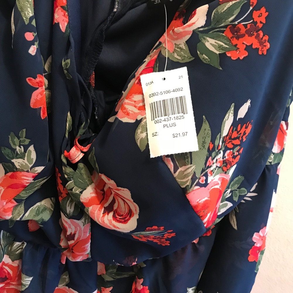 Romper with train - Picture 5 of 5